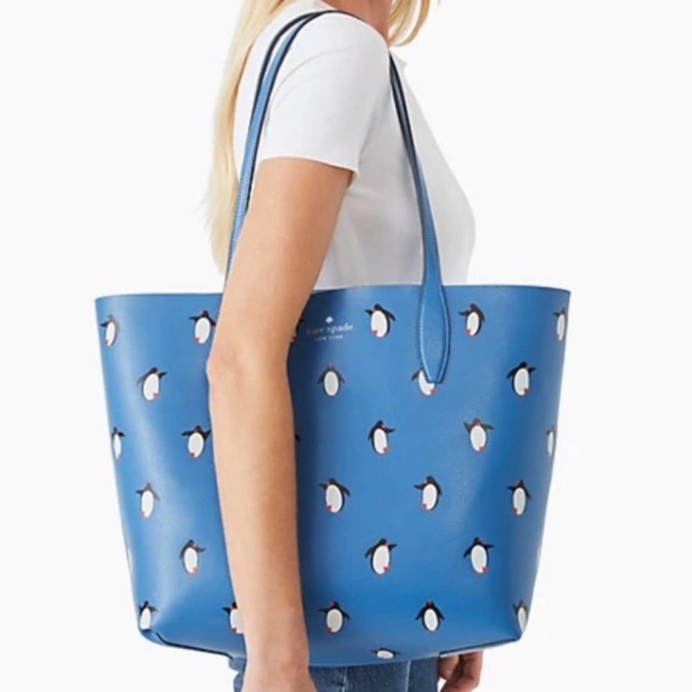 ❄️NWT 🐧 Kate Spade blue large tote ❄️ 🐧 arctic friends Reversible - Picture 13 of 13